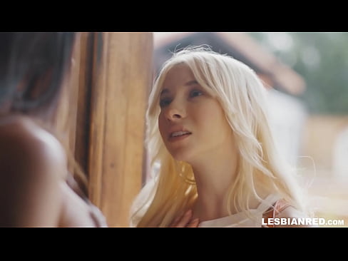 ❤️ Tüdruk tuleb paar kuud hiljem koju ja jõuab sööma oma kasuema tussu ❌ Kõva porno at et.villagesexvideos.ru ❌❤