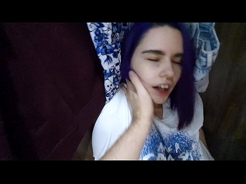 ❤️ Leidsin oma õe kapist ja aitasin tal cumida ❌ Kõva porno at et.villagesexvideos.ru ❌❤